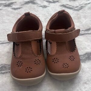 Stride Rite Girls Shoes